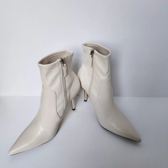 ZARA BOOTIES CREAM OFF WHITE GOLD HEEL ZIP 3.5" HEEL 38 7.5 NEW - Picture 9 of 11